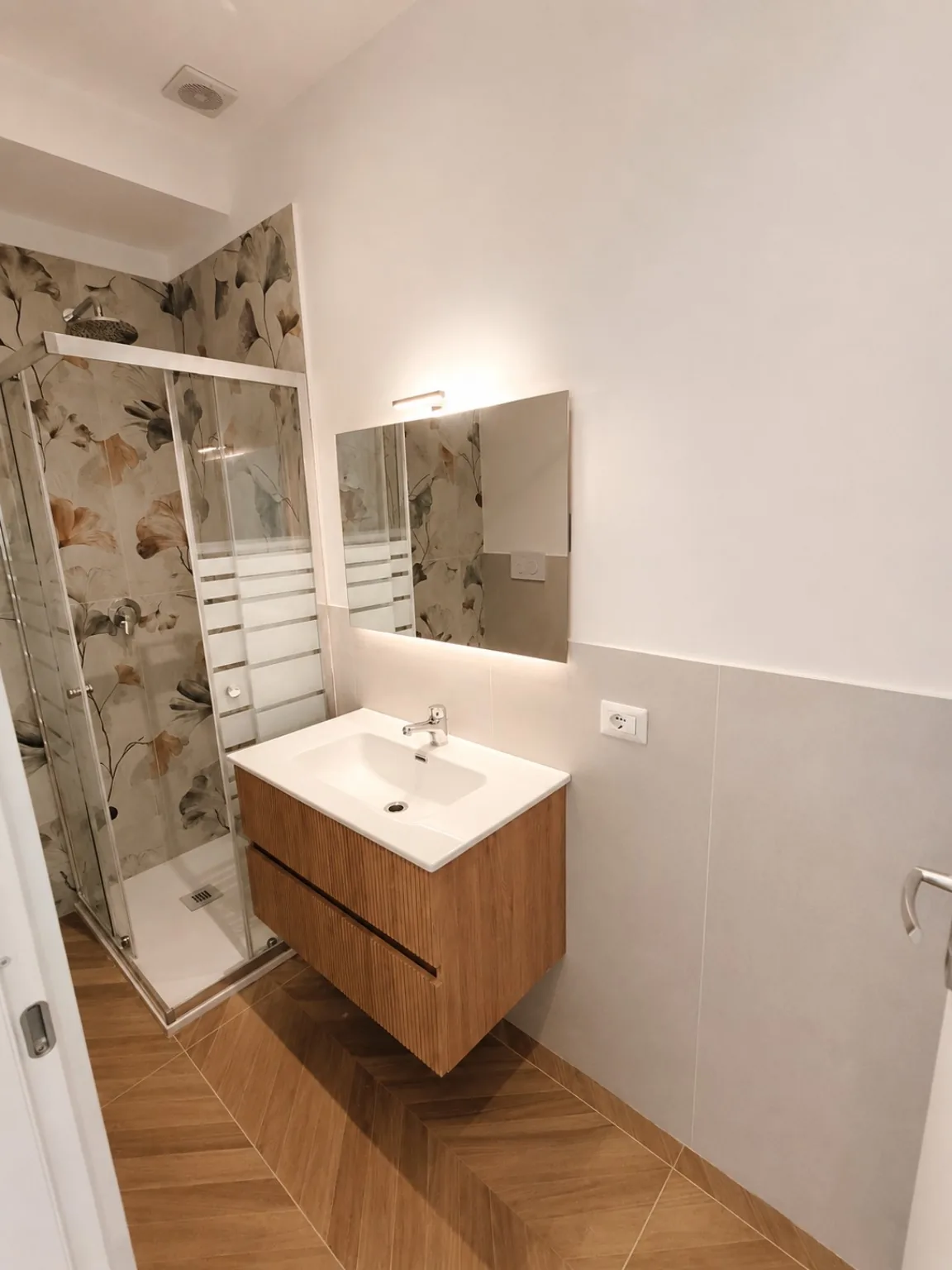 Bagno condiviso Tortora e Blu